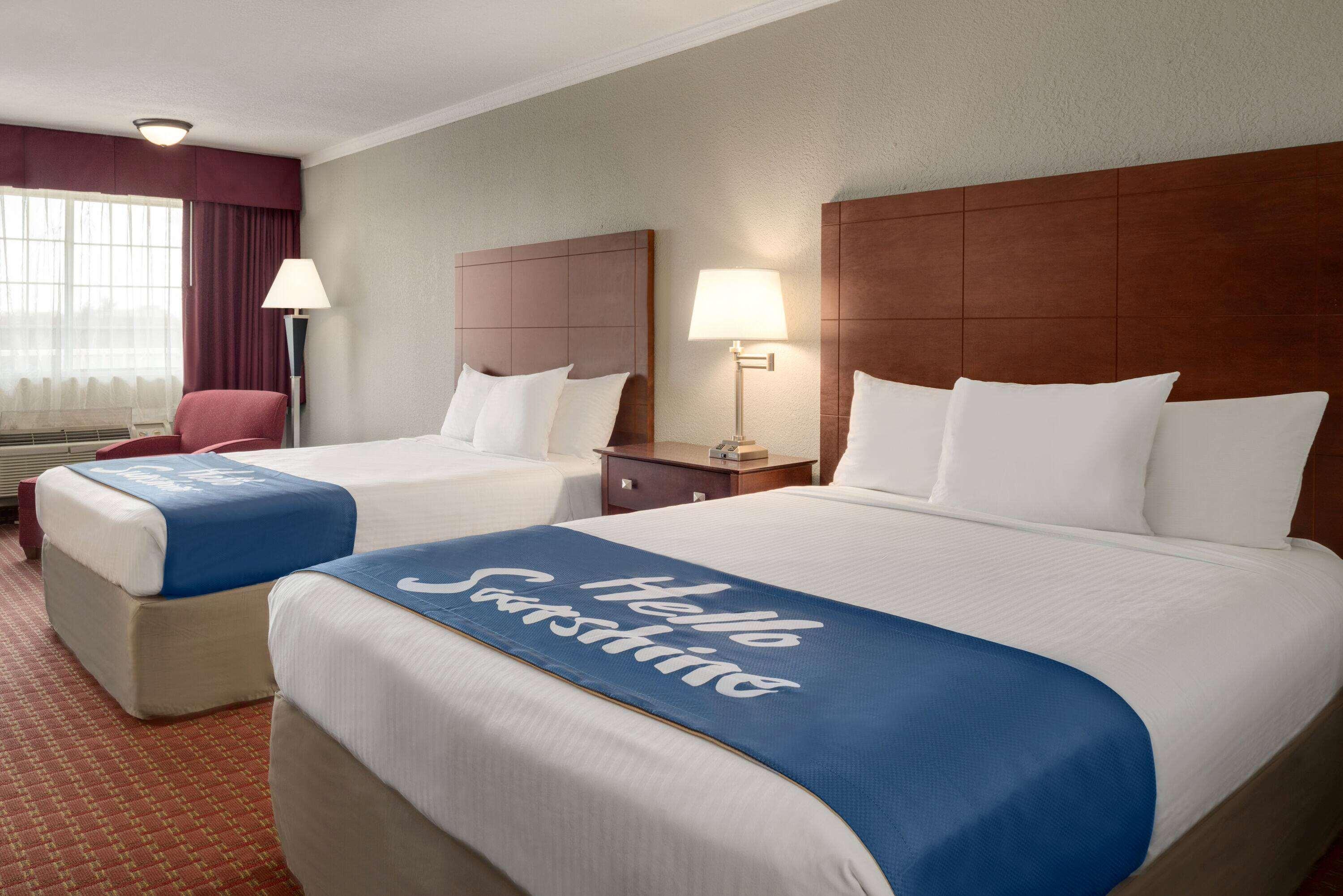 Days Inn By Wyndham Whitmore Lake Екстериор снимка